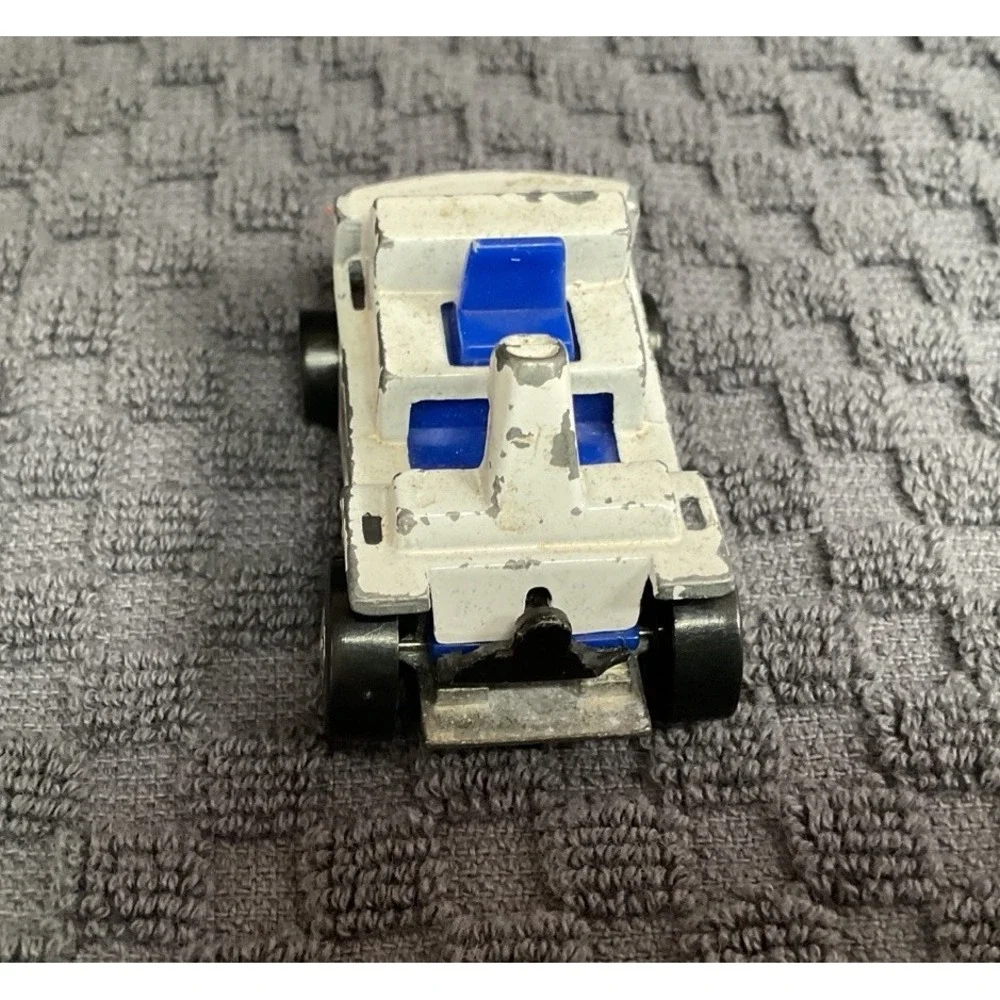 Vintage Hot Wheels By Mattel White Zamboni 1979 Diecast Vehicle RARE